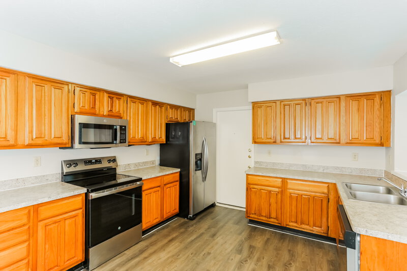 1,990/Mo, 3124 Woodlark Fort Worth, TX 76123 Kitchen View