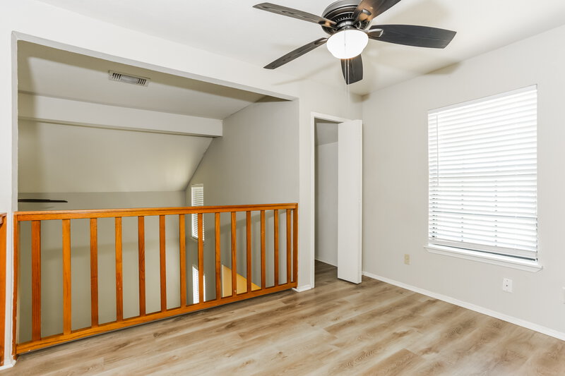 1,990/Mo, 3124 Woodlark Fort Worth, TX 76123 Loft View