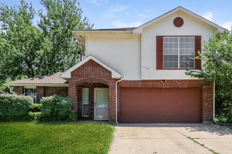 2,370/Mo, 6309 Brookmont Court Arlington, TX 76018 External View