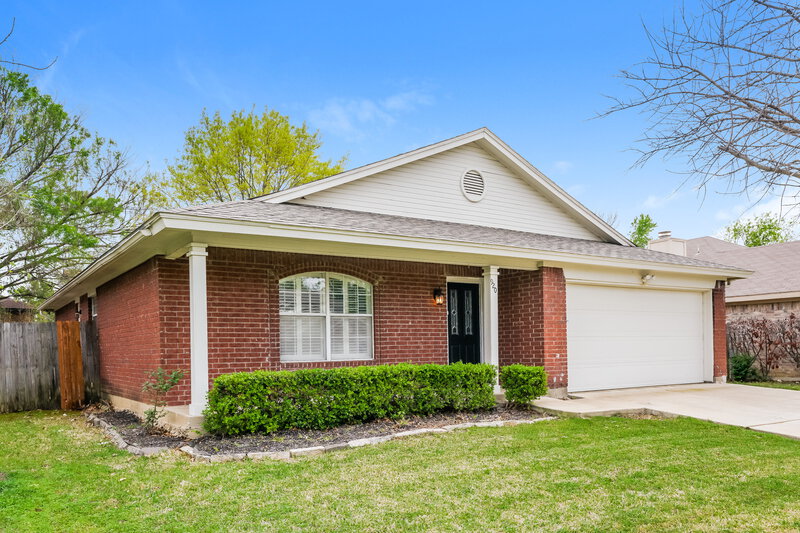 2,200/Mo, 920 Tennessee Trail Arlington, TX 76017 Front View