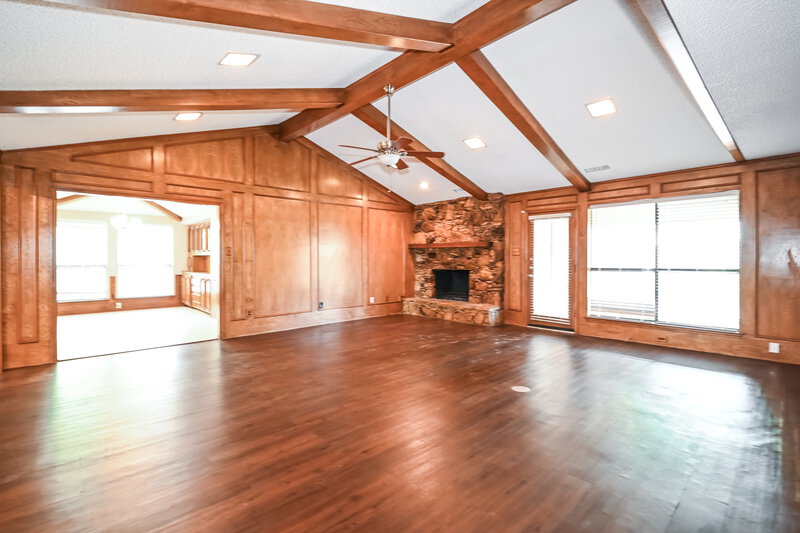 2,805/Mo, 1349 Meriweather Place DeSoto, TX 75115 Living Room View
