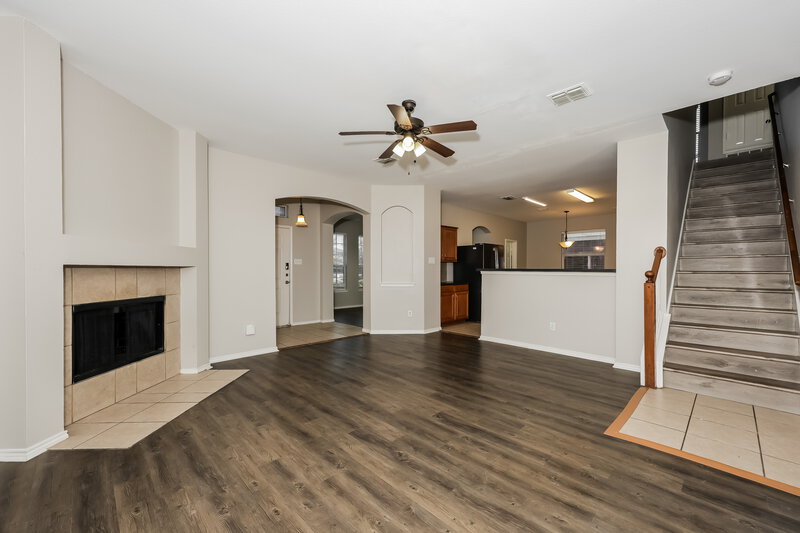 2,585/Mo, 1253 Spring Water Drive Lancaster, TX 75134 Living Room View