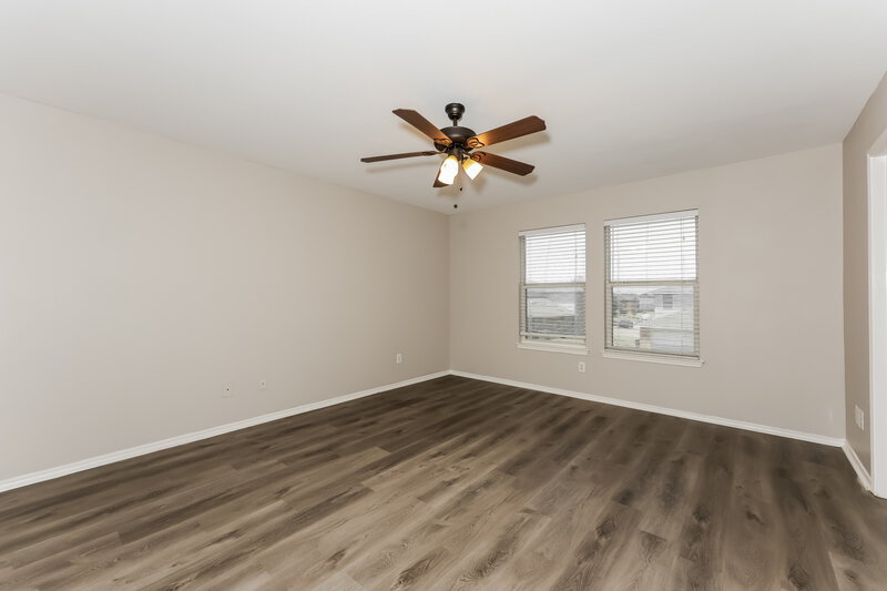 2,585/Mo, 1253 Spring Water Drive Lancaster, TX 75134 Main Bedroom View