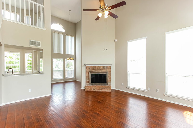2,515/Mo, 3703 Sycamore Ln. Rockwall, TX 75032 Living Room View