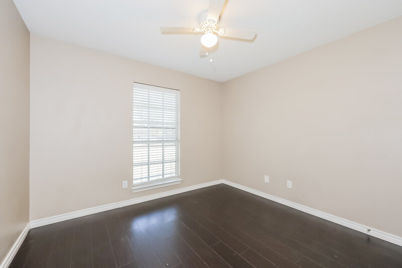 2,030/Mo, 123 Woodcreek Dr Rockwall, TX 75032 Bedroom View