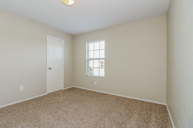 2,345/Mo, 1624 Queens Brook Ln Fort Worth, TX 76140 Bedroom View 2