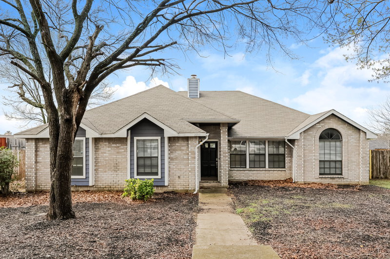 2,125/Mo, 2221 Collier Court Lancaster, TX 75146 External View