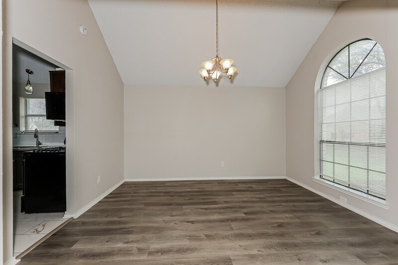 2,125/Mo, 2221 Collier Court Lancaster, TX 75146 Dining Room View