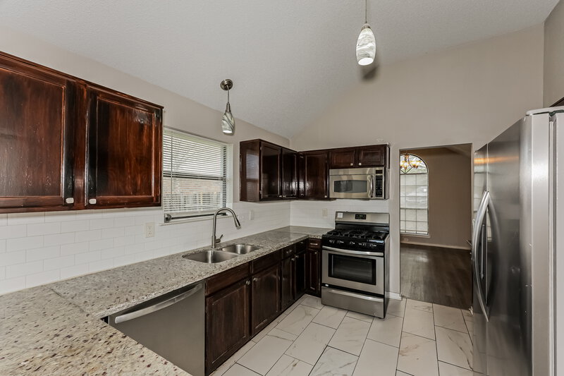 2,125/Mo, 2221 Collier Court Lancaster, TX 75146 Kitchen View