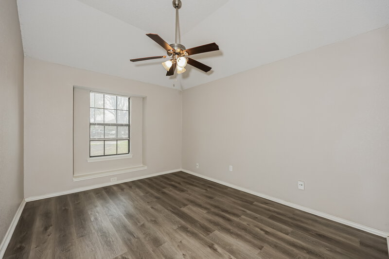 2,125/Mo, 2221 Collier Court Lancaster, TX 75146 Bedroom View 2