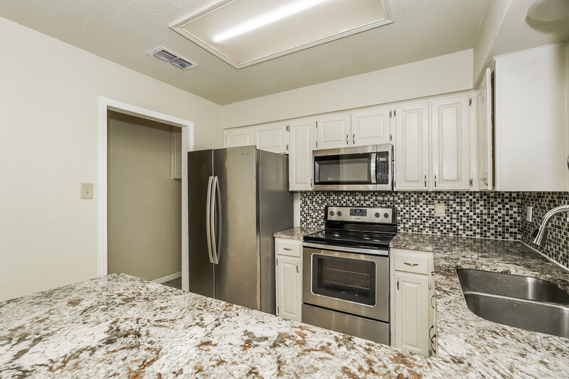 1,945/Mo, 1124 W Hills Terrace Saginaw, TX 76179 Misc View 6