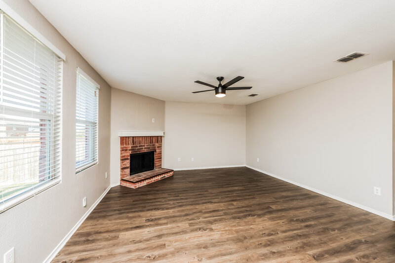 2,160/Mo, 1027 Clear Stream Drive Lancaster, TX 75134 Living Room View 2