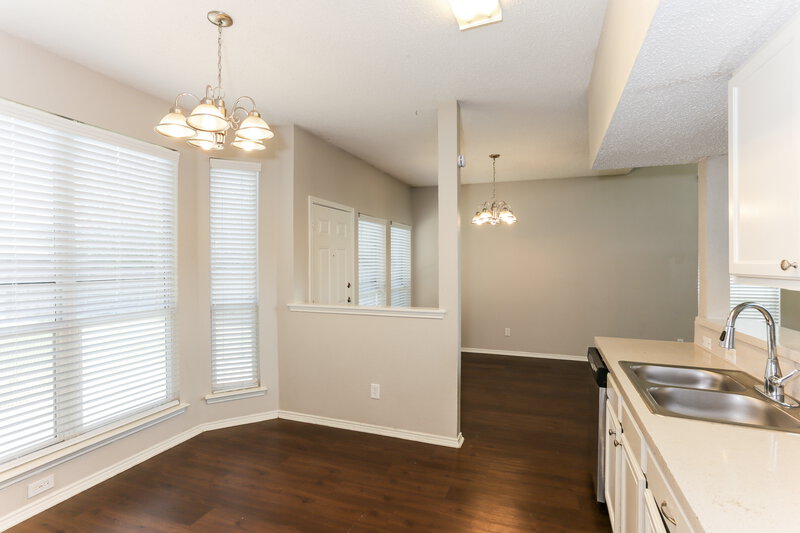 2,360/Mo, 317 Pebblebrook Ln. Glenn Heights, TX 75154 Breakfast Nook View 2