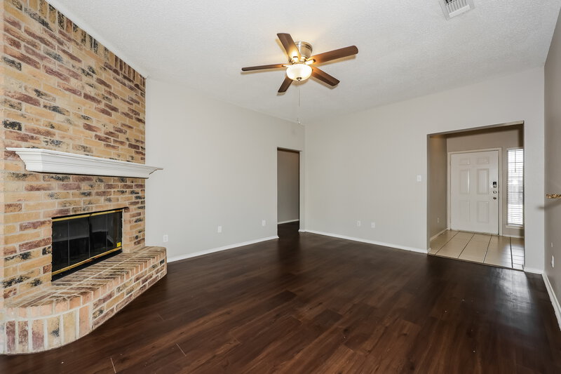 2,120/Mo, 1040 Glencrest Dr. Cedar Hill, TX 75104 Living Room View 2