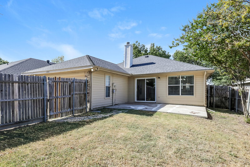 2,120/Mo, 1040 Glencrest Dr. Cedar Hill, TX 75104 Rear View 2