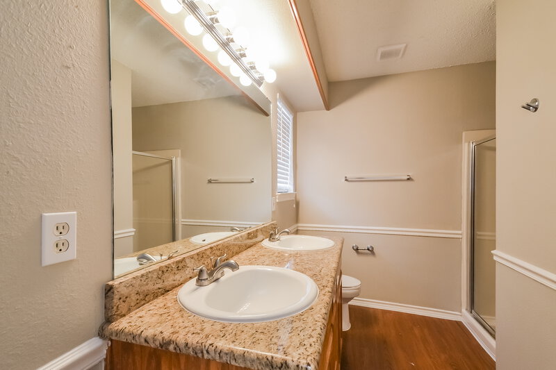 1,695/Mo, 1208 Audra Lane Denton, TX 76209 Bathroom View
