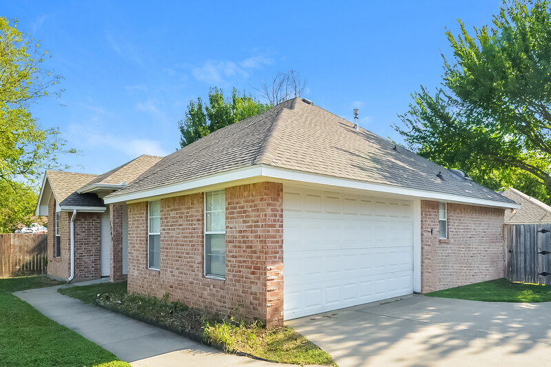 1,695/Mo, 1208 Audra Lane Denton, TX 76209 Rear View