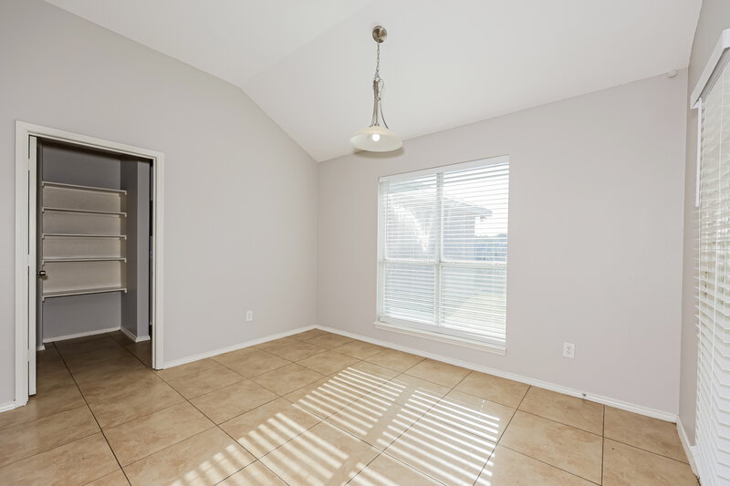 2,150/Mo, 2602 Pioneer Ln Lancaster, TX 75146 Breakfast Nook View