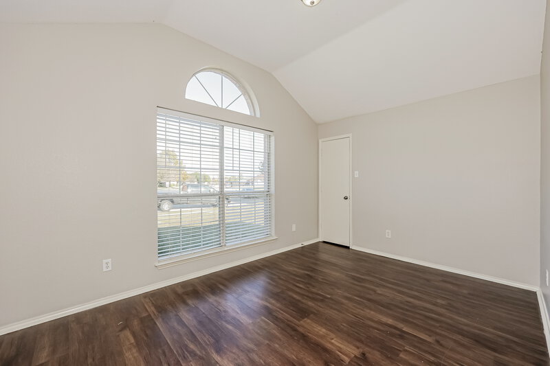 2,150/Mo, 2602 Pioneer Ln Lancaster, TX 75146 Bedroom View