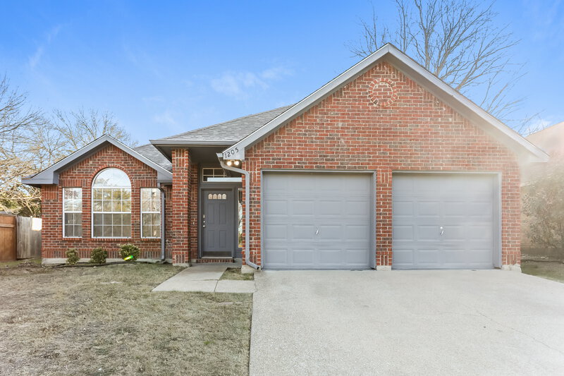 2,260/Mo, 1205 Dandelion Dr Cedar Hill, TX 75104 External View