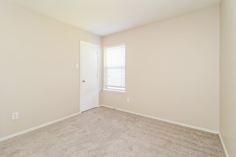 2,200/Mo, 1247 Cleardale Drive Dallas, TX 75232 Bedroom View 2