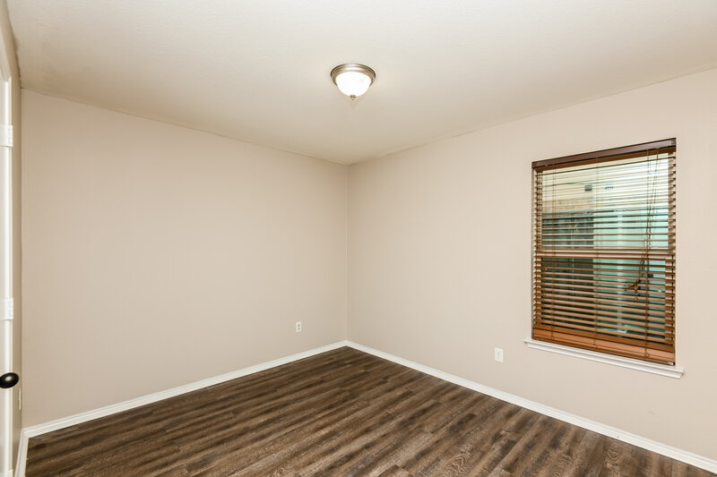 2,350/Mo, 508 Shell St Cedar Hill, TX 75104 Bedroom View 2
