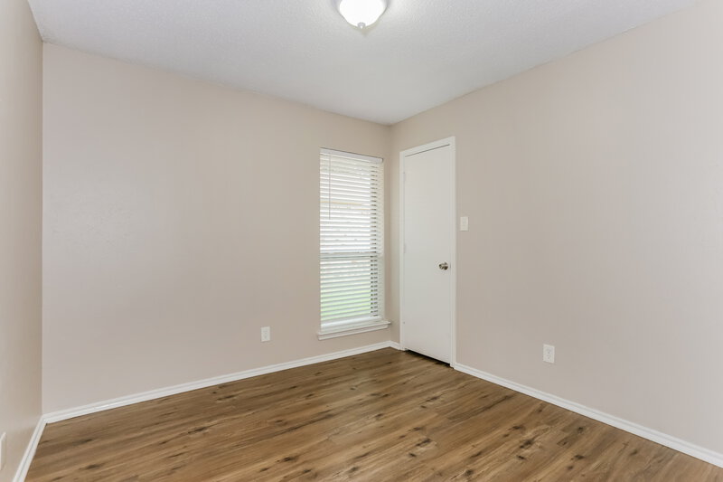 1,770/Mo, 2618 Butterfield Drive Fort Worth, TX 76133 Bedroom View