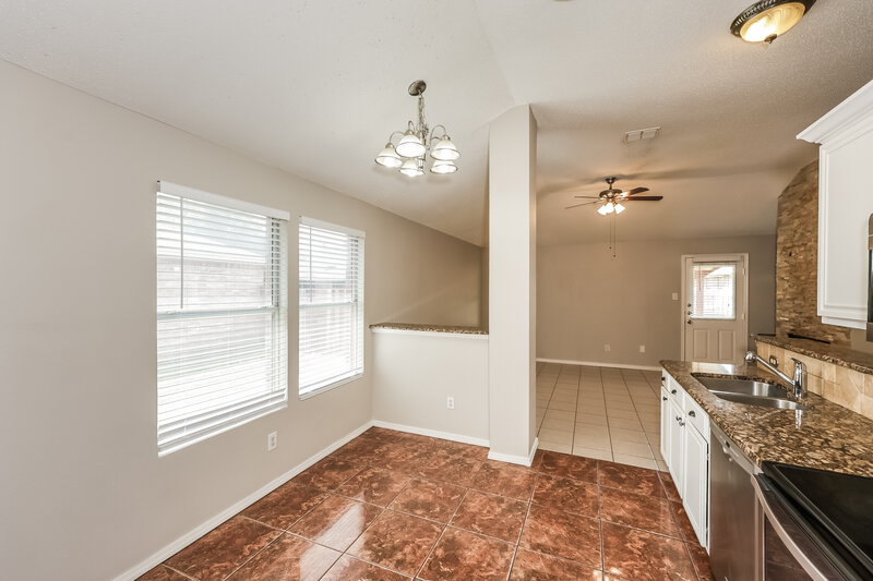 1,845/Mo, 321 Taylor St Saginaw, TX 76179 Breakfast Nook View