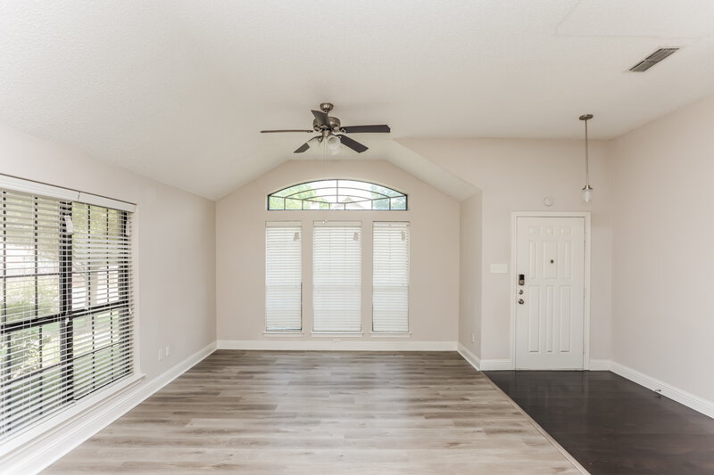 2,380/Mo, 2220 Augusta St Lancaster, TX 75146 Living Room View 2