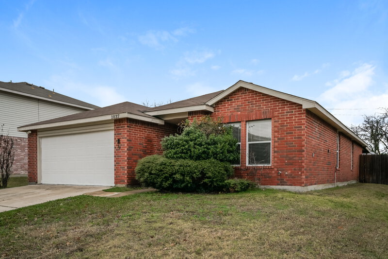 2,250/Mo, 1037 Bannack Dr Arlington, TX 76001 Front View