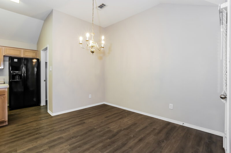 2,140/Mo, 1735 Oneal Street Lancaster, TX 75134 Dining Room View