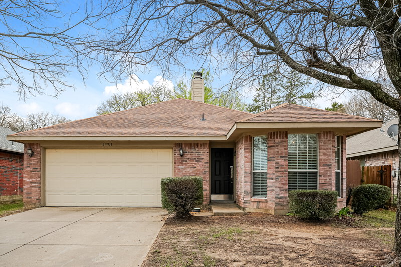 1,900/Mo, 13911 Creek Crossing Dr. Dallas, TX 75253 External View