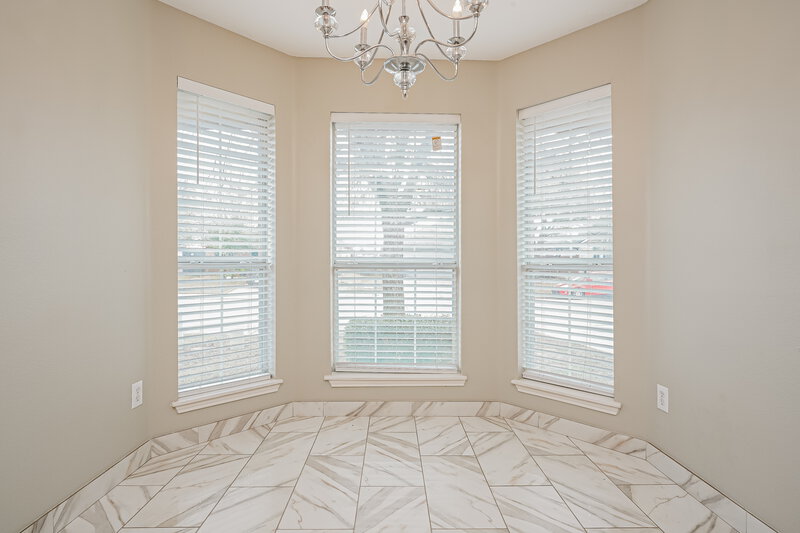 1,900/Mo, 13911 Creek Crossing Dr. Dallas, TX 75253 Breakfast Nook View