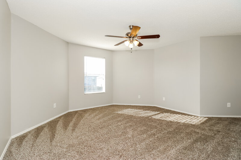 2,920/Mo, 517 Nuffield Lane Crowley, TX 76036 Bonus Room View