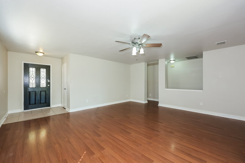 1,900/Mo, 4917 Palm Ridge Drive Fort Worth, TX 76133 Misc View 2