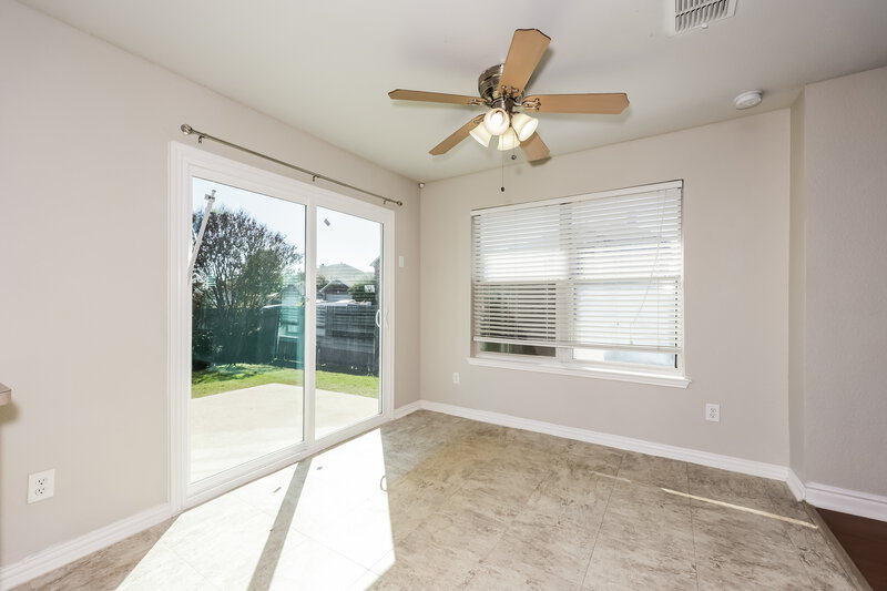 1,900/Mo, 4917 Palm Ridge Drive Fort Worth, TX 76133 Misc View 4