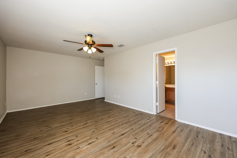 1,900/Mo, 4917 Palm Ridge Drive Fort Worth, TX 76133 Misc View 9