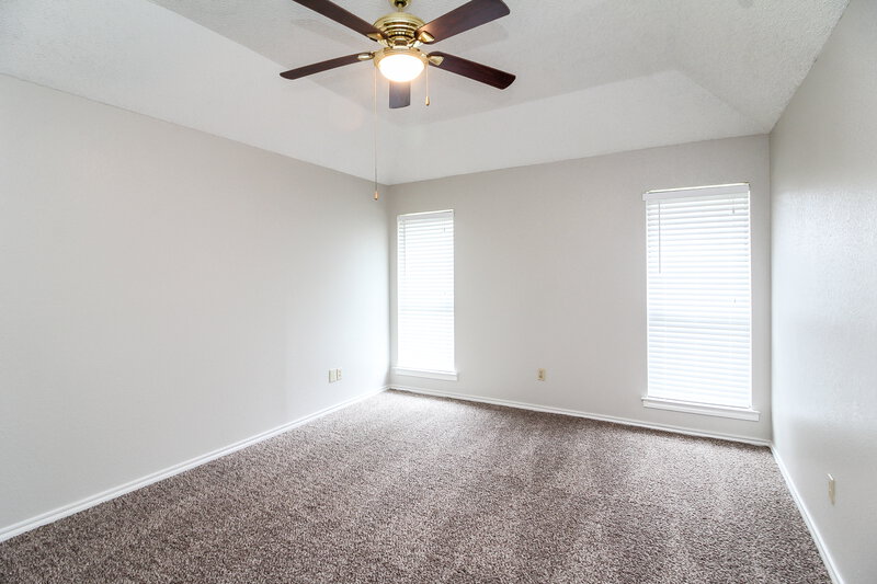 1,930/Mo, 4836 Barberry Drive Fort Worth, TX 76133 Master Bedroom View