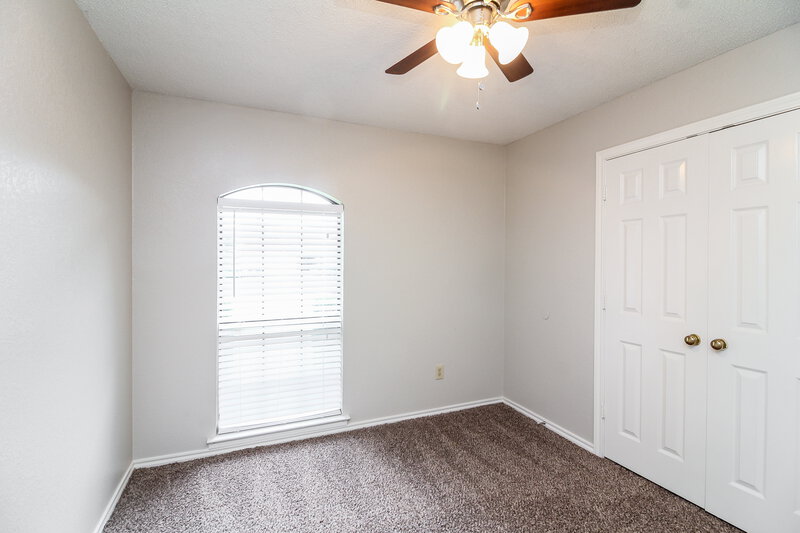 1,930/Mo, 4836 Barberry Drive Fort Worth, TX 76133 Bedroom View 3