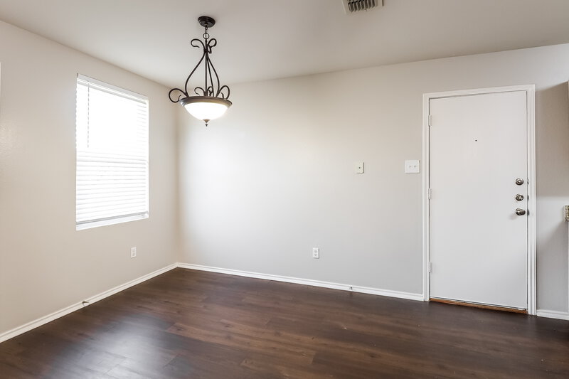 2,076/Mo, 1014 Blackberry Trail Lancaster, TX 75134 Breakfast Nook View