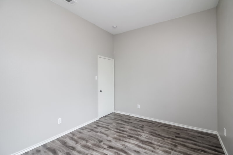 2,300/Mo, 1320 Illinois Ave Lancaster, TX 75134 Bedroom View