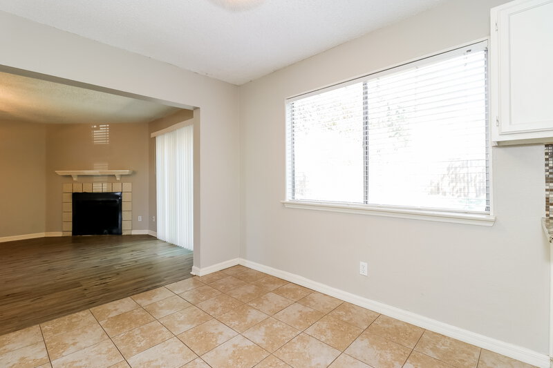2,065/Mo, 4821 Woodstock Drive Fort Worth, TX 76137 Dining Room View
