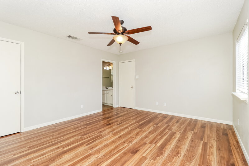 2,065/Mo, 4821 Woodstock Drive Fort Worth, TX 76137 Main Bedroom View 2