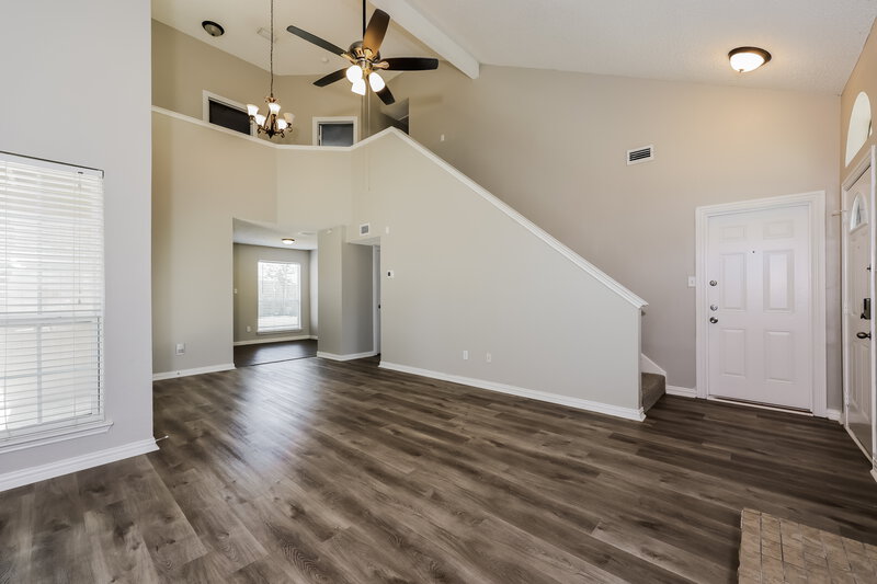 2,260/Mo, 1119 Brewer Dr. Cedar Hill, TX 75104 Living Room View 3