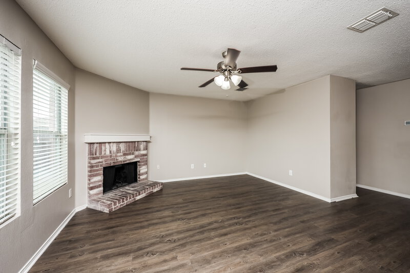 2,740/Mo, 1416 Daisy Drive Lancaster, TX 75134 Misc View 2