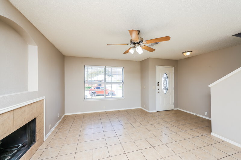 2,315/Mo, 1616 Columbia Drive Glenn Heights, TX 75154 Dining Room View