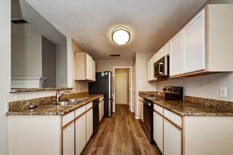 2,025/Mo, 1009 Springcreek Dr Denton, TX 76210 Kitchen View