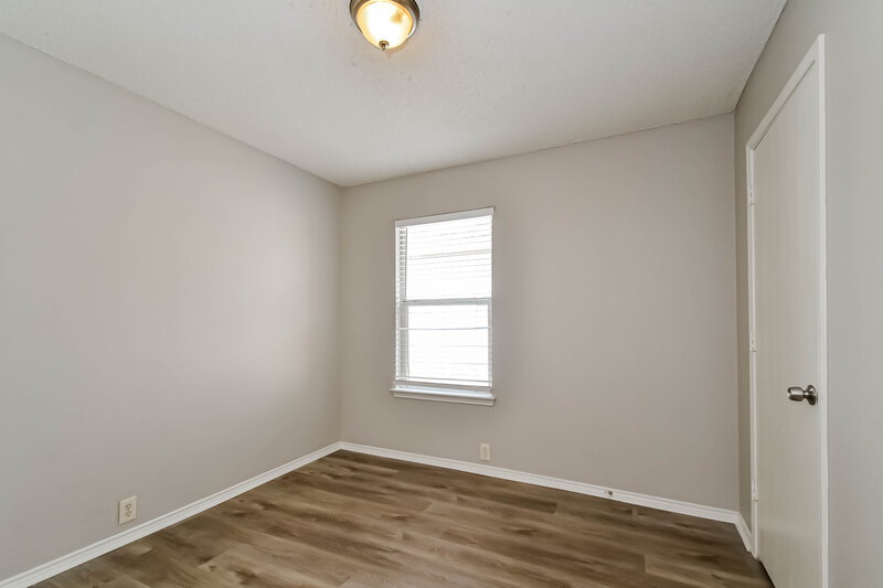 2,025/Mo, 1009 Springcreek Dr Denton, TX 76210 Bedroom View 2