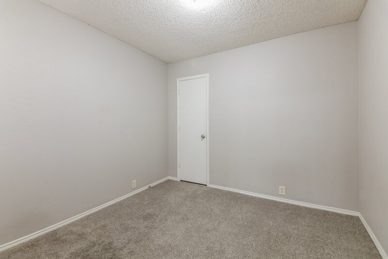 2,010/Mo, 1009 Springcreek Dr Denton, TX 76210 Bedroom View 3