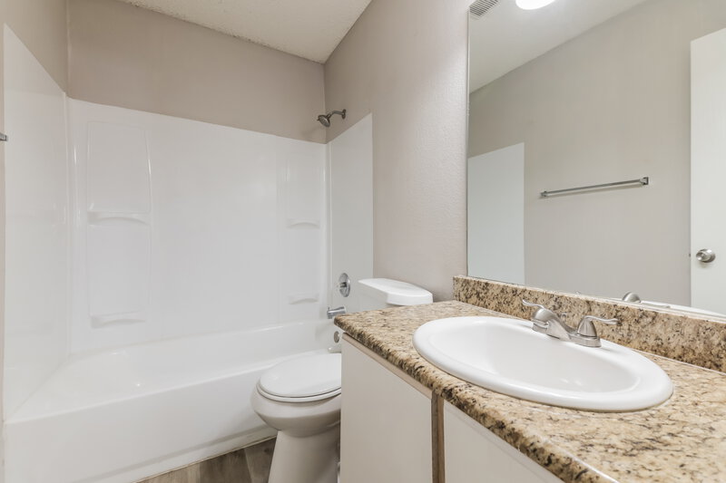 2,010/Mo, 1009 Springcreek Dr Denton, TX 76210 Bathroom View